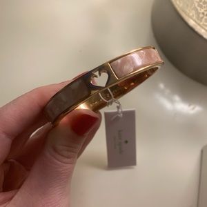 Kate spade hole punch spade 10mm hinge bangle